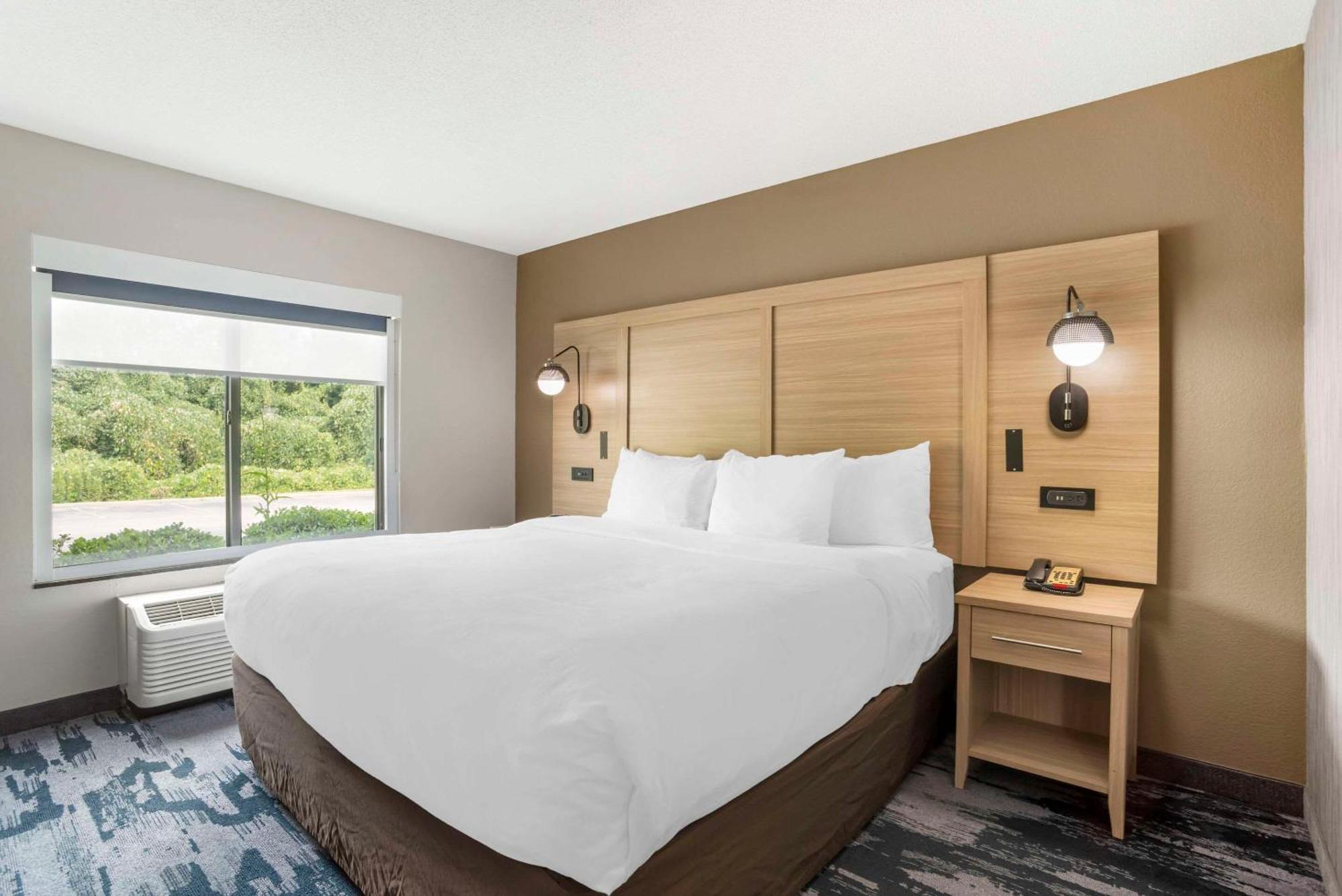 Comfort Suites At Westgate Mall Spartanburg Εξωτερικό φωτογραφία
